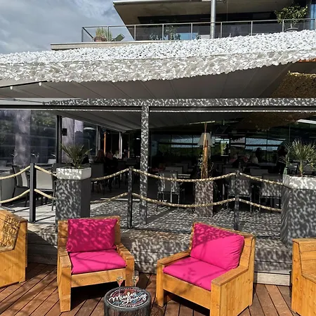 De L'ecluse Superior Stadtbredimus