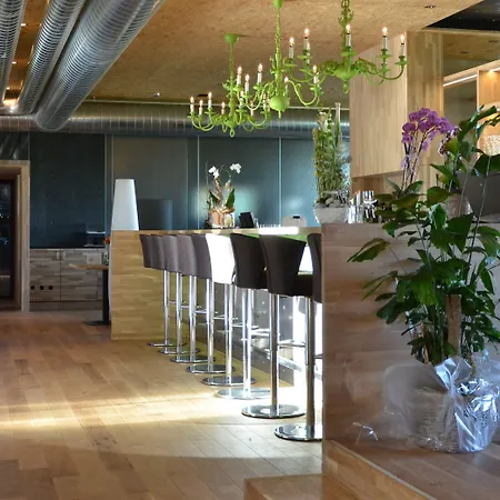 De L'ecluse Superior Hotel 3*