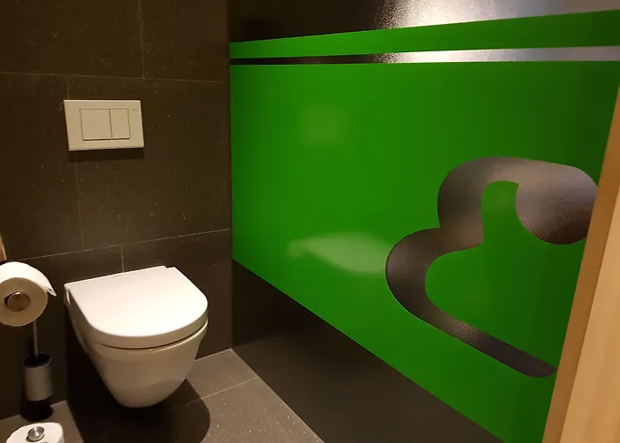 Hotel De L'ecluse Superior