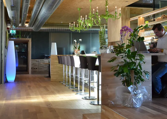 De L'ecluse Superior Hotel 3*