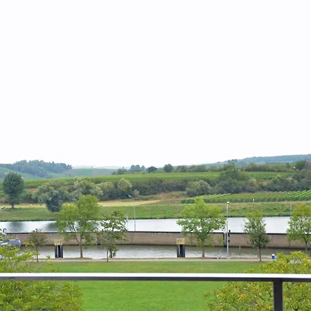 De L'ecluse Superior