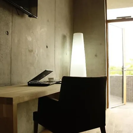 호텔 De L'ecluse Superior 3*