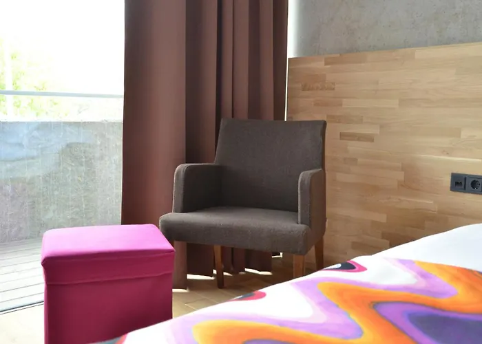 Szálloda De L'ecluse Superior