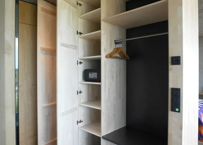 De L'ecluse Superior Hotel 3*